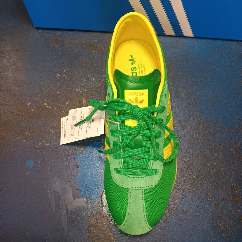 Adidas Green and Yellow Sneakers - Picture 3 of 6
